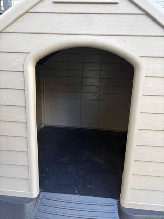 Caseta para perro grande color beige