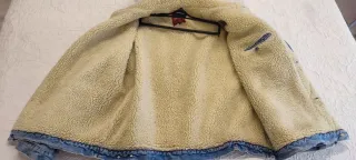 Cazadora vaquera con borrego