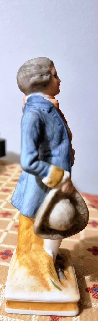 Figura porcelana siglo XX