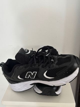 Zapatillas New Balance 530 Negro Blanco