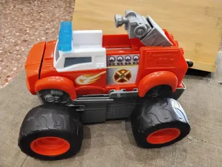 Coche Blaze y los Monster Machines