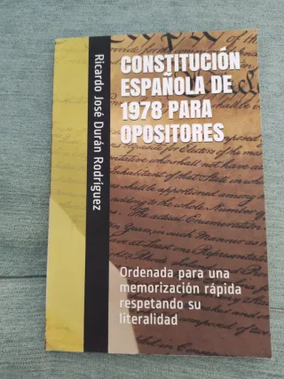 Libro para oposiciones. Constitución española.