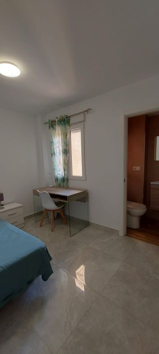 Se alquila habitacion para chica