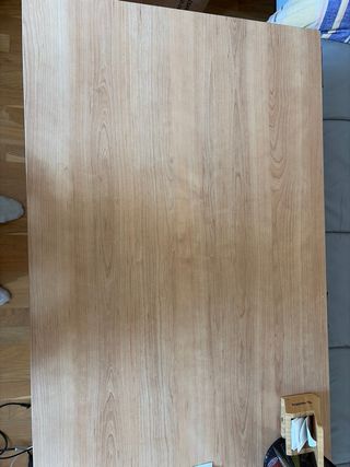 Scrivania con cassettiera