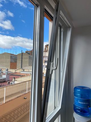 Ventanal aluminio 3 hojas doble cristal