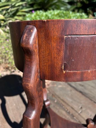 Mesita auxiliar de madera