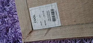 Alfombra púrpura de poliéster