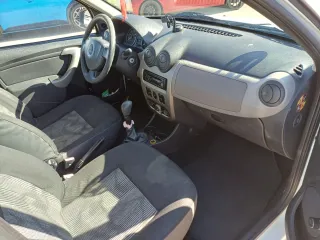 Dacia Sandero 2009