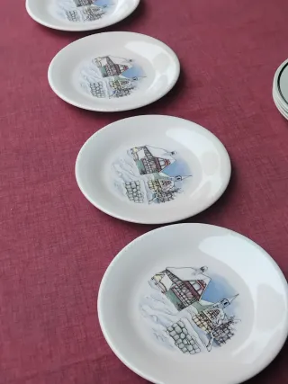 Set 4 Piatti Piani Ceramica Decorati