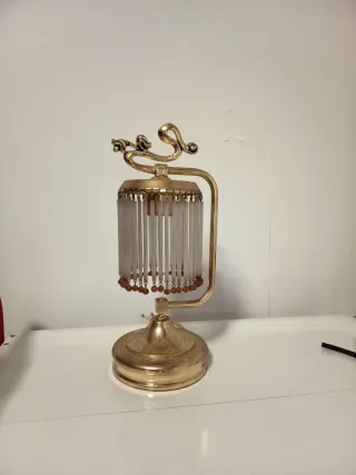 Lamparita dorada de cristal