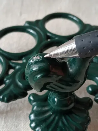 Porta uova vintage gallo ghisa smaltata