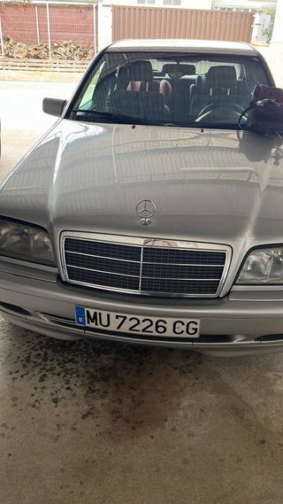 Mercedes-Benz Clase C 250