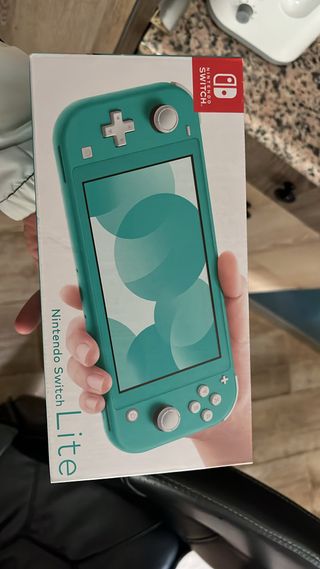 Nintendo Switch Lite Verde Sin Abrir