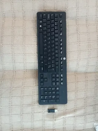 Teclado Inalámbrico HP Negro