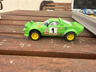 8 Coches Scalextric con Maletín