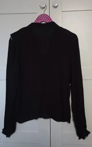 Camisa negra volantes talla S