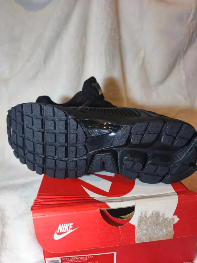 Nike Zoom Vomero 5 Zapatillas Talla 43