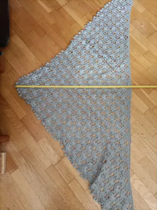 Bufanda de ganchillo hecha a mano