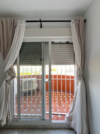 Ventana balconera corredera