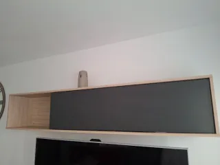 2 Muebles Flotantes de color madera y gris