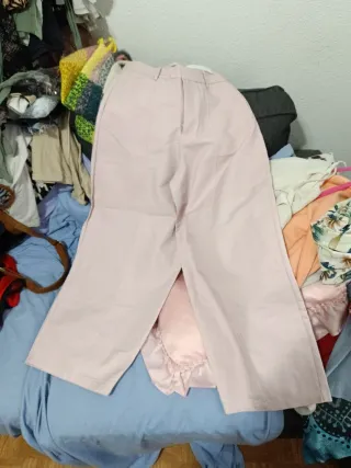 Conjunto chaleco y pantalón Lumina Fashion rosa.