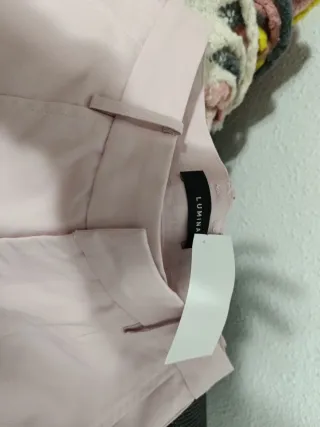 Conjunto chaleco y pantalón Lumina Fashion rosa.