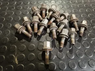 16 parafusos pernos roda Peugeot 106