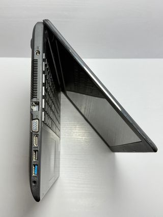 Portátil Asus F551M celeron / 8GB / 500GB HDD