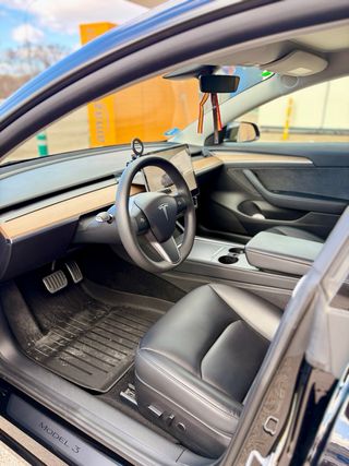 Tesla Model 3 long rang dual motor