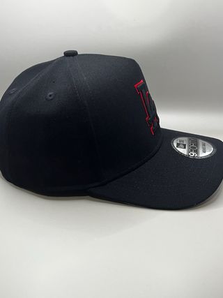 Gorra New Era 9FORTY LA A-Frame Negra Roja