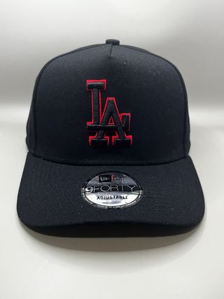 Gorra New Era 9FORTY LA A-Frame Negra Roja