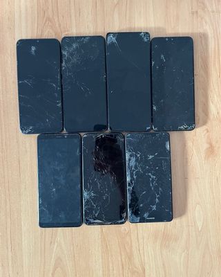 Lote 7 móviles rotos