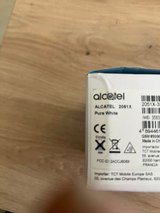 𝐀𝐥𝐜𝐚𝐭𝐞𝐥 𝟐𝟎𝟓𝟏𝐗 𝐛𝐥𝐚𝐧𝐜𝐨 𝐩𝐫𝐞𝐜𝐢𝐧𝐭𝐚𝐝𝐨 𝐧𝐮𝐞𝐯𝐨 𝐬𝐢𝐧 𝐮𝐬𝐚𝐫.