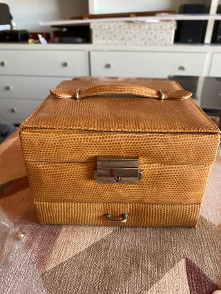 Joyero polipiel marrón y dorado