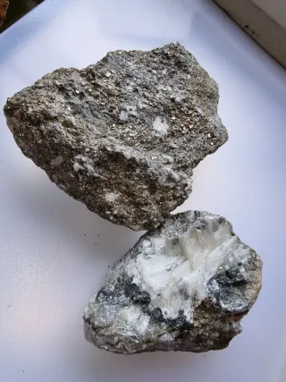 Lote de minerales pirita