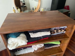 Estantería de madera