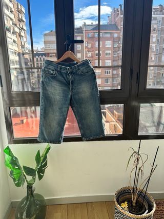 Vaqueros cropped/bermudas azules