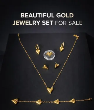 Conjunto de joyería de corazón dorado