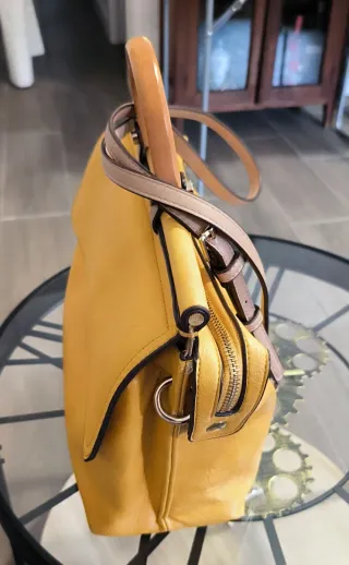 Bolso Abbacino color mostaza