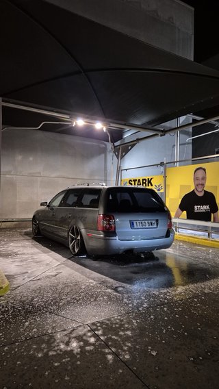 Volkswagen Passat 1.8T