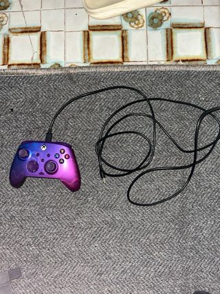 Mando Xbox/PC morado