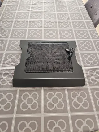 Base refrigeradora para portátil