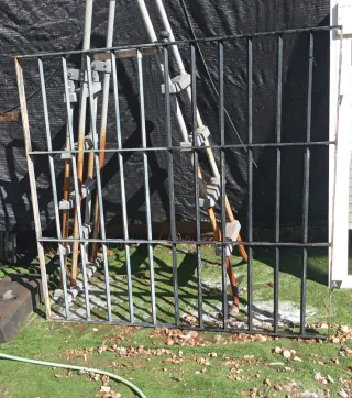 Ventana persiana ,reja de seguridad