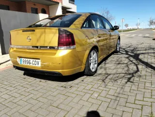 Opel Vectra 2004