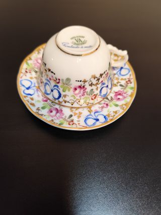 Chávena e pires Vista Alegre, (Made in Portugal).