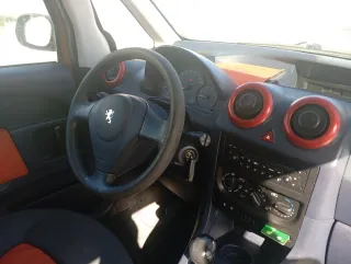Peugeot 1007 2005