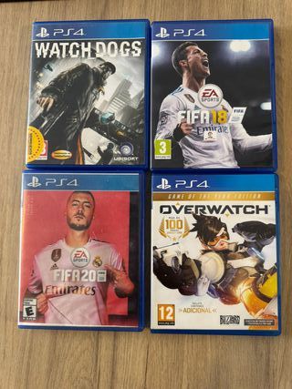 PS4 Slim Negra con Mando, 4 Juegos y base de carga