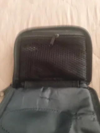 Coppia custodie nere con zip