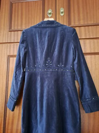 Abrigo Terciopelo Flamenco con Etiqueta