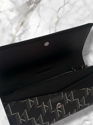 Cartera Karl Lagerfeld Negra y Gris